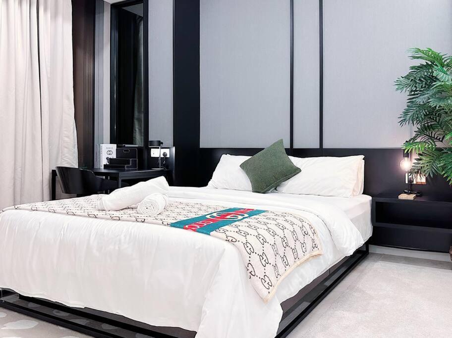 Tropicana The Onebedroom By Vvhomestay Apartment